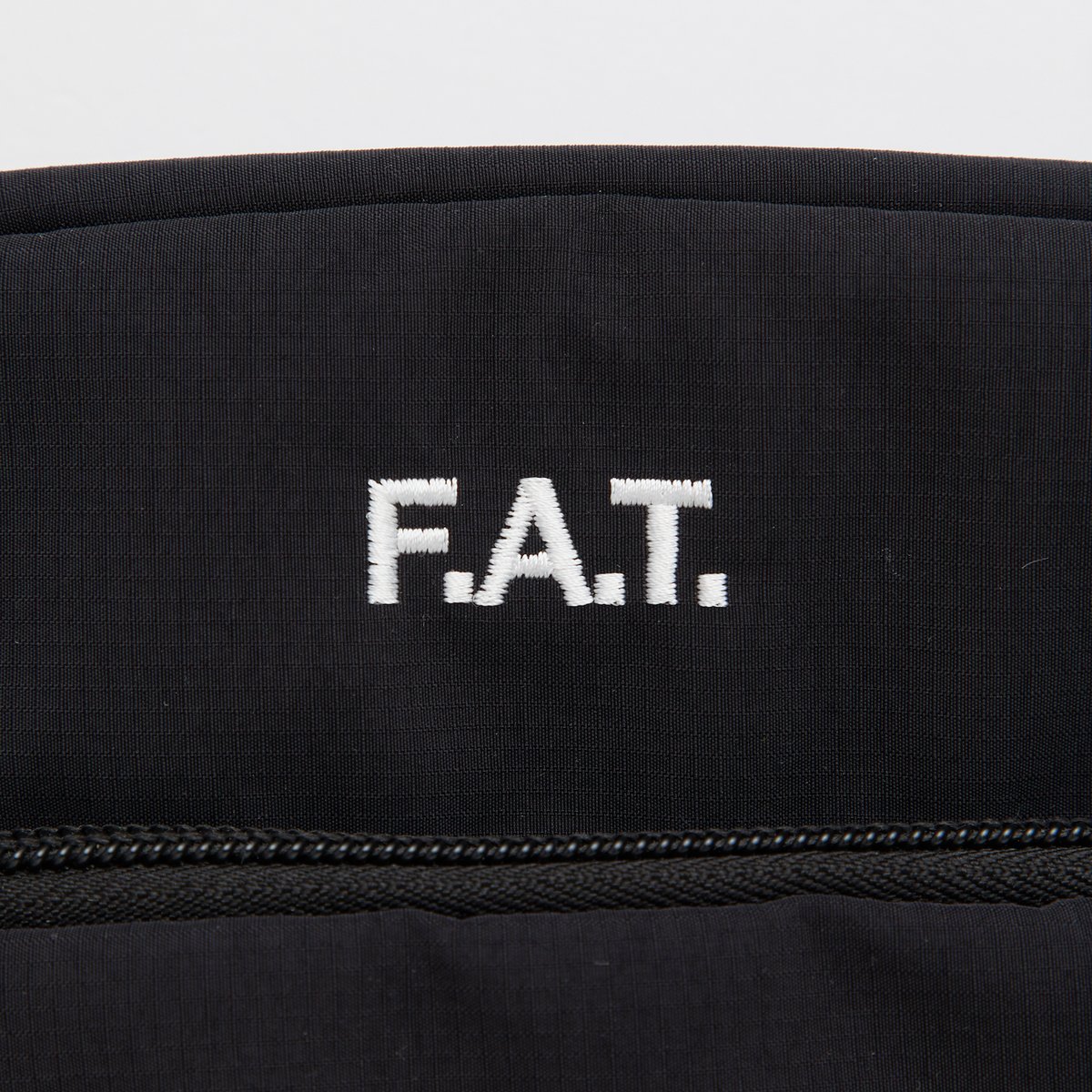 F.A.T. / SLINGPAK ( BLACK ) | Grand Central On F.A.T. / SLINGPAK ( BLACK ) | Grand Central On