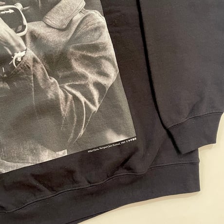 MILES DAVIS Sweatshirt photograph by 中平穂積(Hozumi Nakadaira)