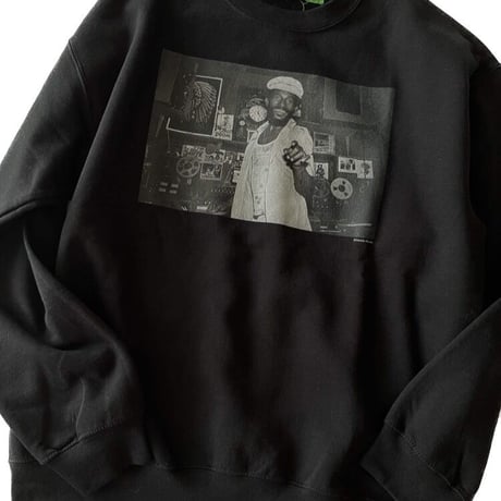 LEE "Scratch" PERRY photograph by Dennis Morris Limited SWEATSHIRT