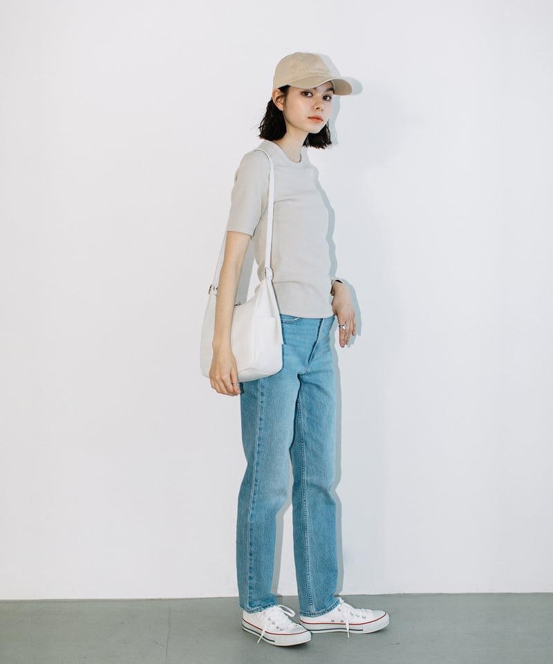 B-24010】BEAURE カウレザー サイドポケット付きショルダーバッグ 