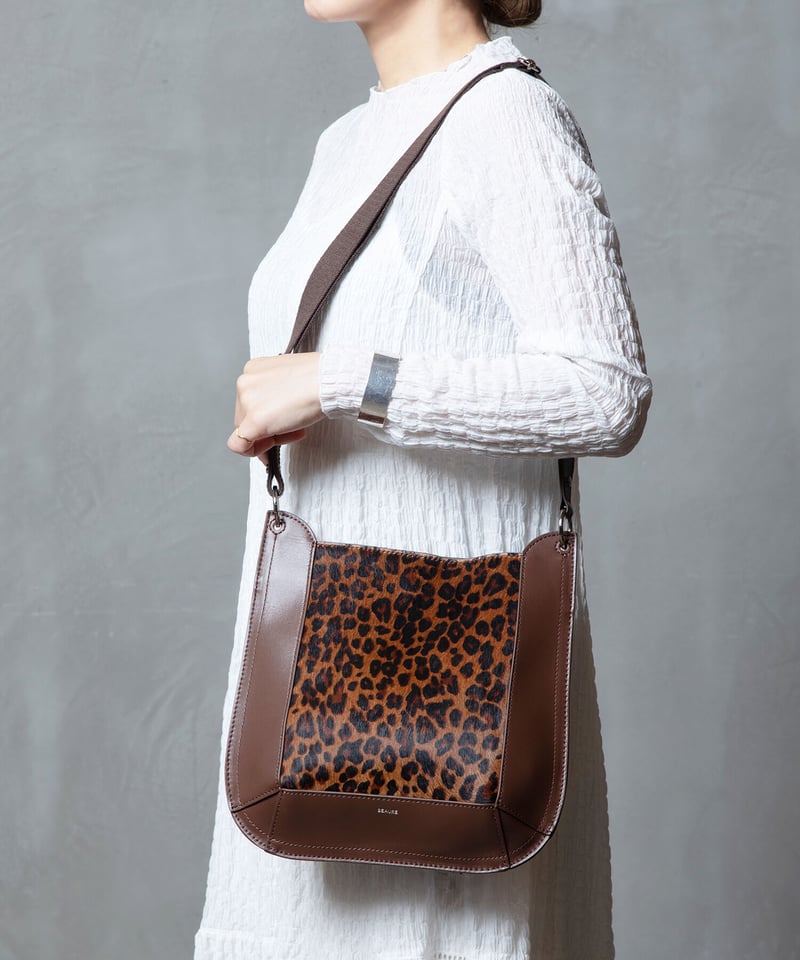 B-23445】BEAURE カウレザー ハラコショルダーバッグ | BEAURE OFFI