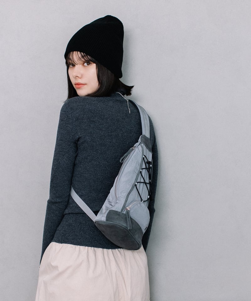 B-24351】BEAURE スエード コンビ ナイロン クロスボディバッグ | BEAUR