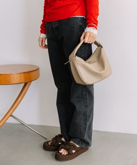 【B-26221】BEAURE ソフトレザー ワンハンド Bag