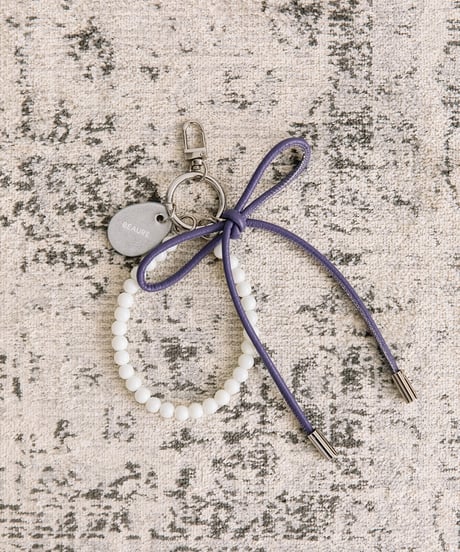 【B-25302】BEAURE Leather Ribbon Pearl チャーム
