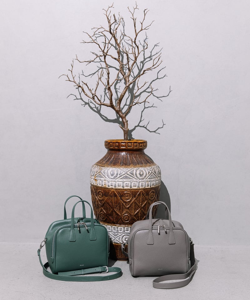 B-24424】BEAURE スクエア ボックス ボストン | BEAURE OFFICI