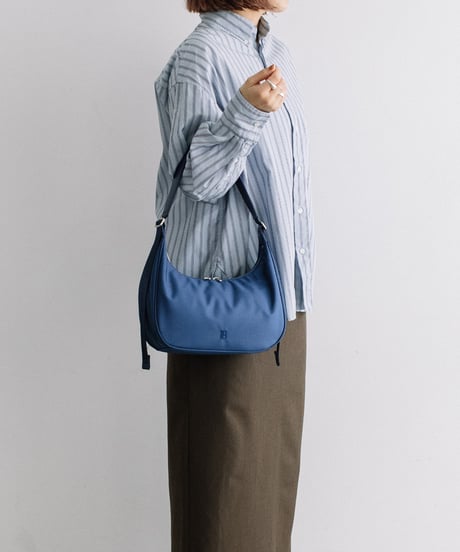 【B-25231】BEAURE Water Repellent ショルダー Bag
