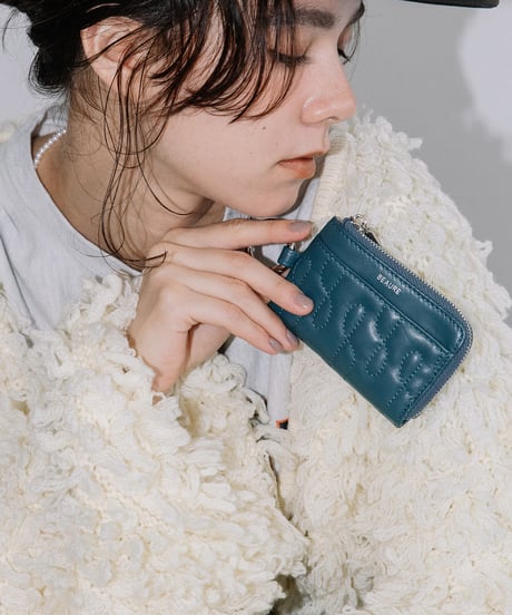 【B-25306】BEAURE Quilted Leather フラグメントケース