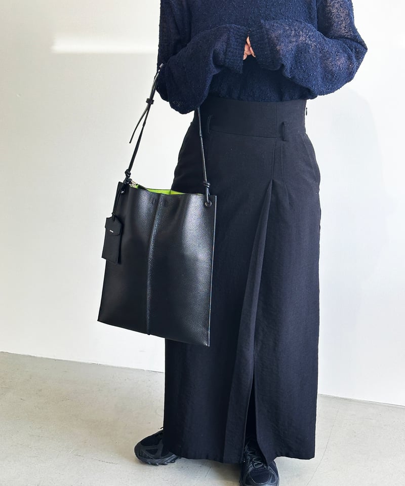 B-24233】BEAURE カウレザー パスケース付き 薄マチ A4 ショルダー