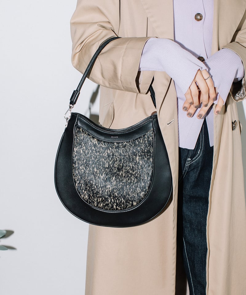 新品同様✨Beaure ショッピングバッグ型 かごバッグ ナチュラル/ブラック Beau're（ヴュレ） ショルダーバッグ バッグ BEAURE スクエア ボックス