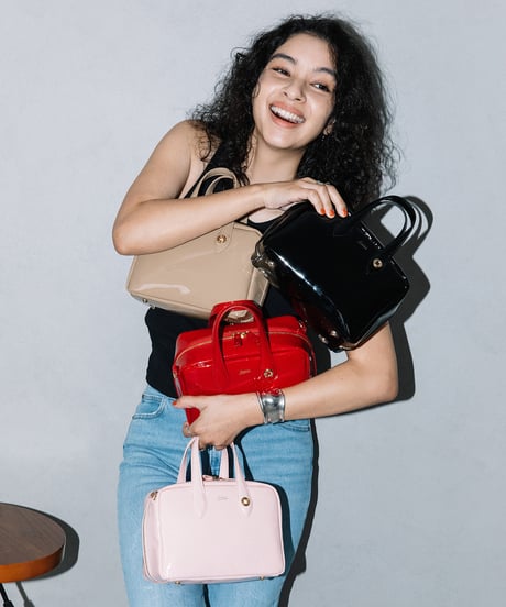 テン様 美品‪☆beaure 2wey ミニボストン シボ革 タッセルチャーム黒 美品‪☆beaure 2wey ミニボストン シボ革 タッセルチャーム ブラック‬