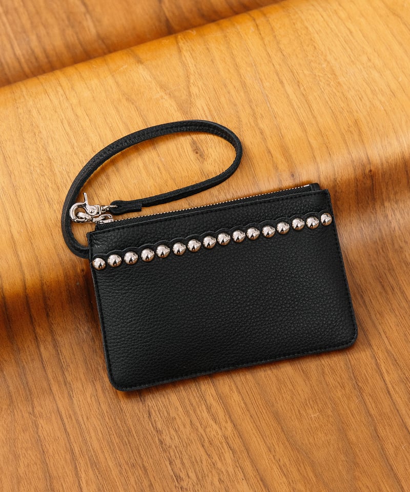 B-26119】BEAURE スタッズ レザー マルチ ポーチ | BEAURE OFFIC