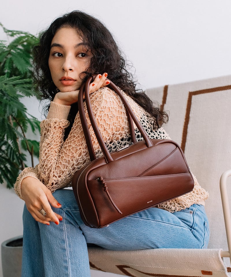 B-25021】BEAURE カウレザー スラントポケット ボストン | BEAURE OF 