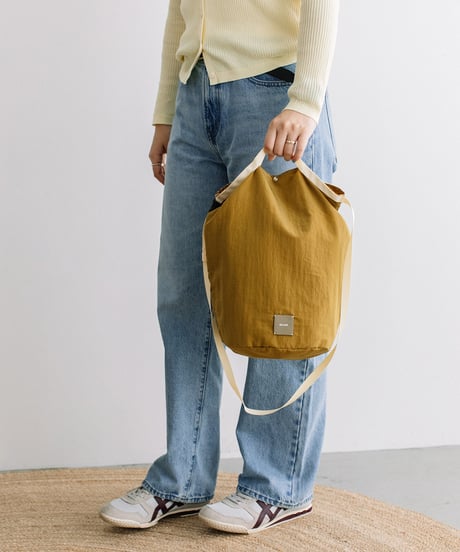【B-25242】BEAURE 軽量 ナイロン 2Way Bucket Bag