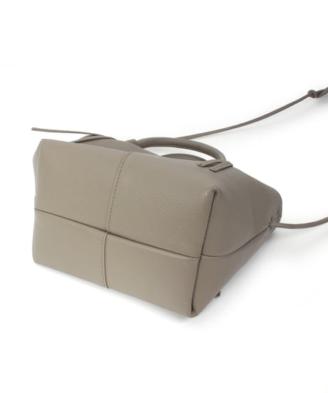 【B-25317】BEAURE boat shape ショルダー Bag