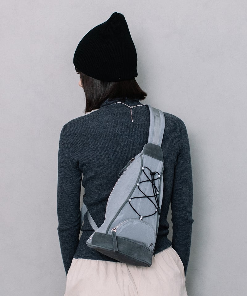 B-24351】BEAURE スエード コンビ ナイロン クロスボディバッグ | BEAUR
