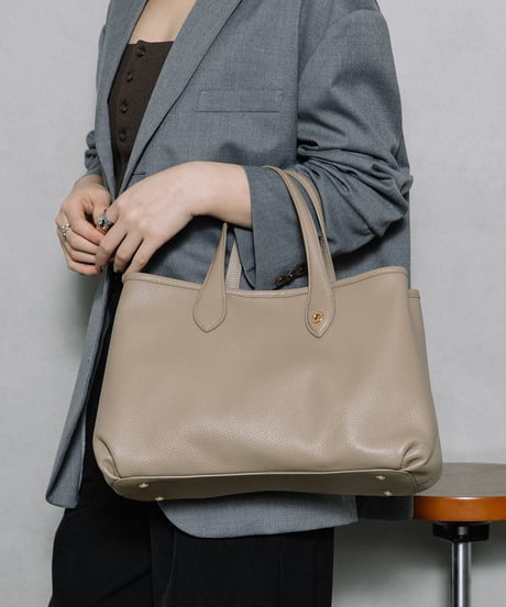 【B-26146】 BEAURE カウレザー A4 トート