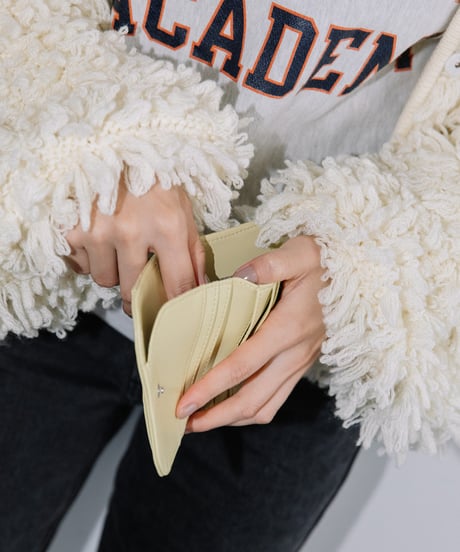 【B-25307】BEAURE Quilted Leather Bifold ウォレット