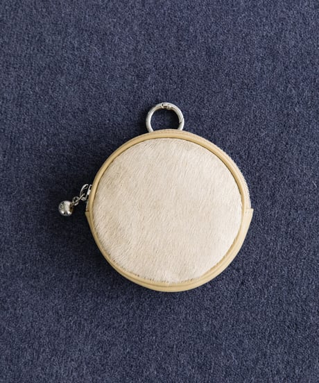【B-25300】BEAURE Calf Hair Round マルチケース