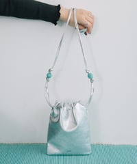 【B-25038】BEAURE カウレザー ナチュラスストーン ドローストリング BAG