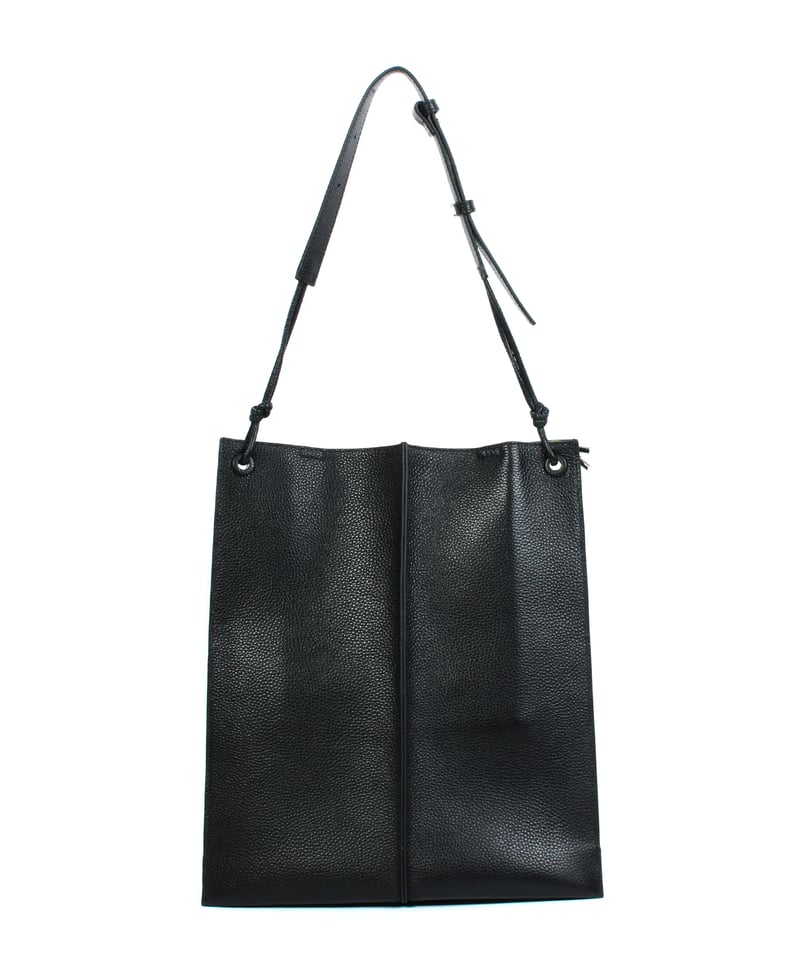 BEAUREレザーショルダーバッグ Beau're ショルダーバッグ バッグ BEAURE カウレザー ブガッティ