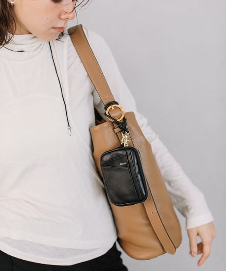【B-25309】BEAURE CowLeather フラグメントケース