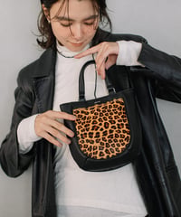 【B-25346】BEAURE Calf Hair Combination Pocket トート Bag