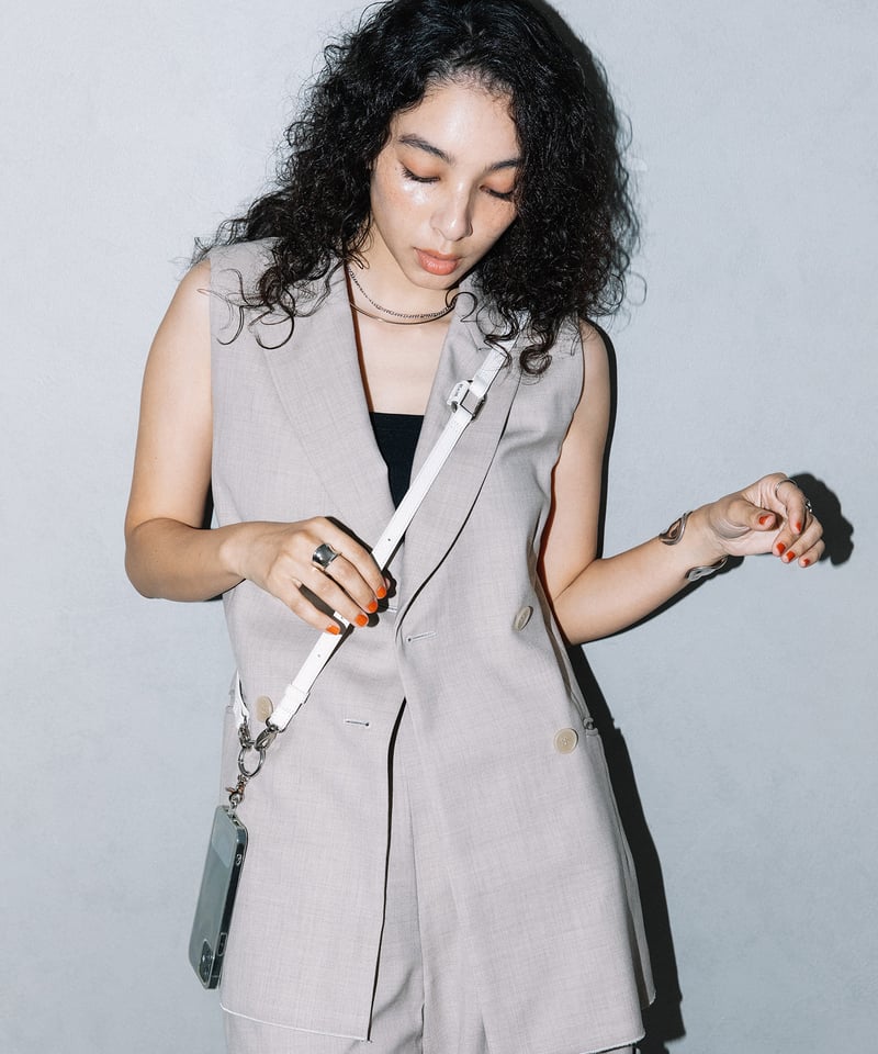 B-25006】BEAURE カウレザー ベルト モバイル ストラップ ショルダー