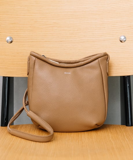 【B-25339】BEAURE Just Size Mini ポシェット