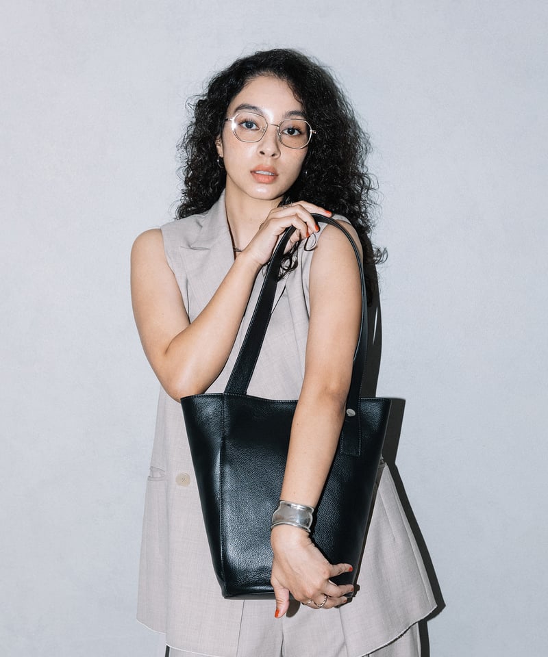 B-24328】BEAURE カウレザー 2デザイン ハンドル バケツ型 ショルダー