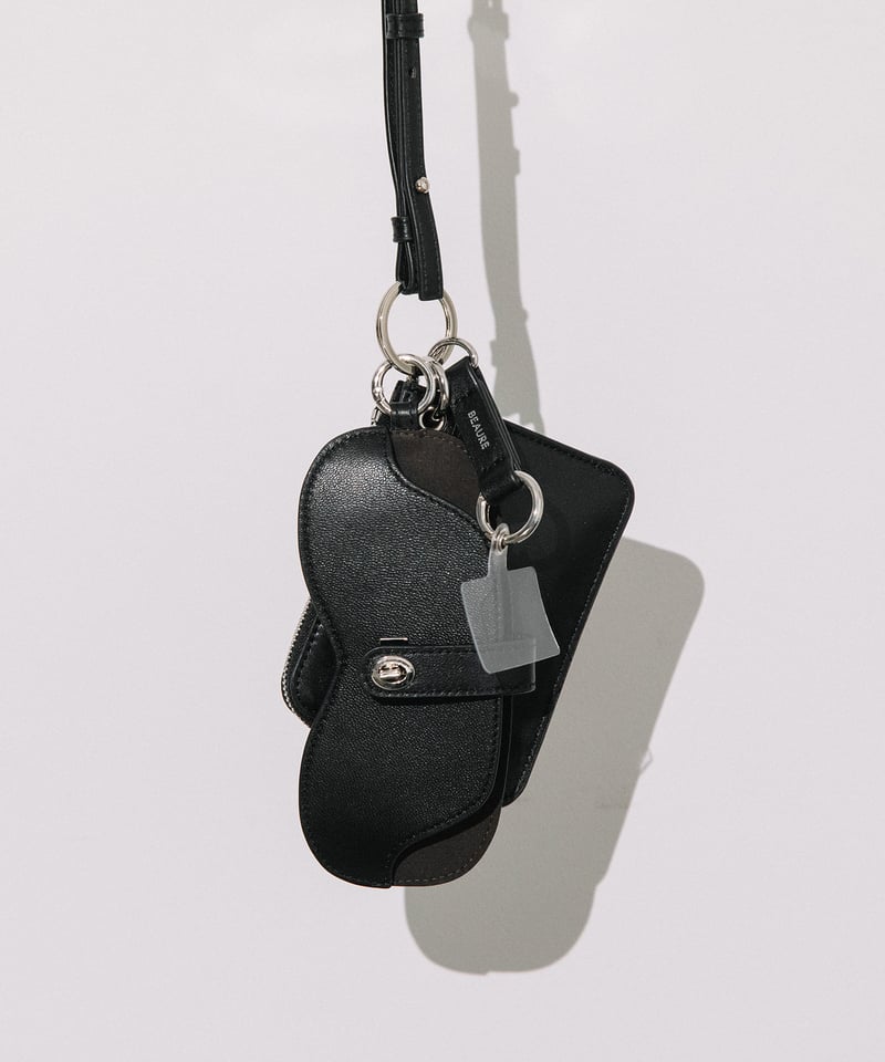 B-25007】BEAURE シープレザー グラスケース付き マルチ ストラップ