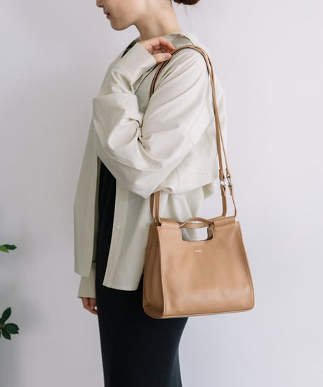 【B-26225】BEAURE レザー 2WAY ハンドショルダー Bag