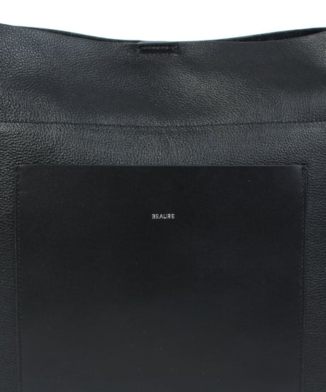 【B-24037】BEAURE　カウレザー　ポケット付きスクエアA4ショルダー