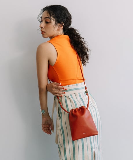【B-25038】BEAURE カウレザー ナチュラスストーン ドローストリング BAG