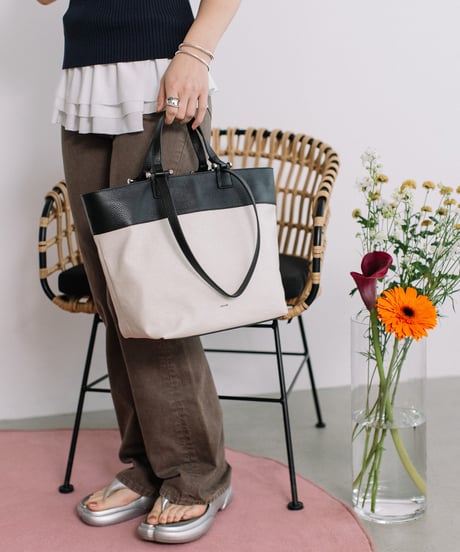 【B-26159】BEAURE リネンコンビ 2WAYハンドル A4 トート