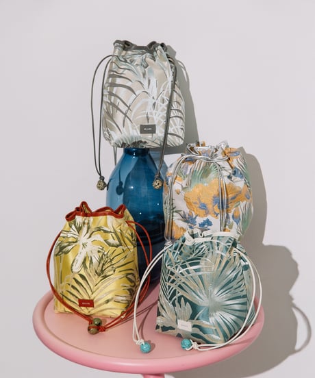 【B-25058】BEAURE ボタニカル ジャガード ドローストリング BAG