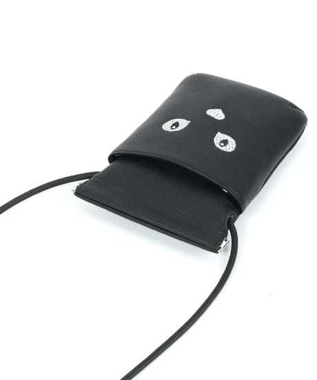 【B-24019】BEAURE カウレザー　ネコ刺繍 口金スマホショルダー