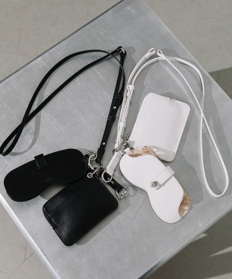 B-25007】BEAURE シープレザー グラスケース付き マルチ ストラップ