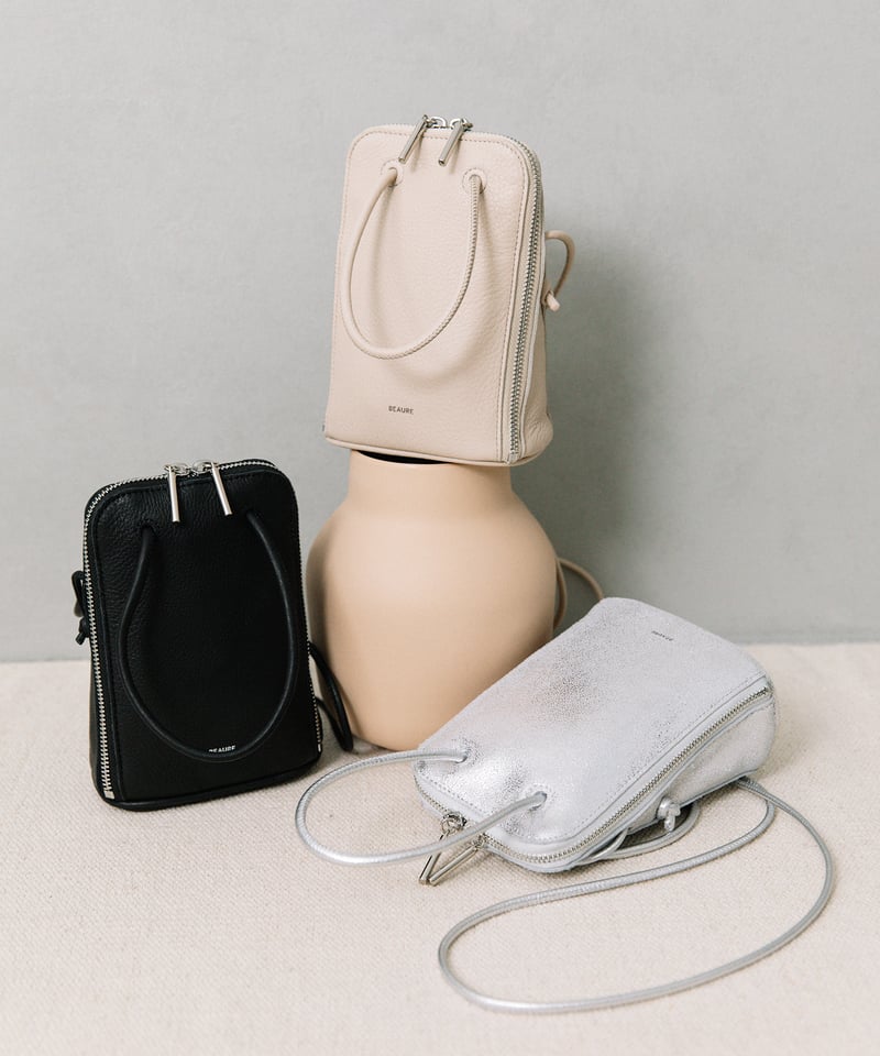 B-24017】BEAURE カウレザー ブガッティ型2WAYミニショルダー | BEAUR