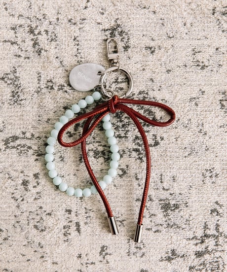 【B-25302】BEAURE Leather Ribbon Pearl チャーム