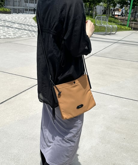【B-23353】BEAURE  レザーコンビ ナイロンサコッシュ