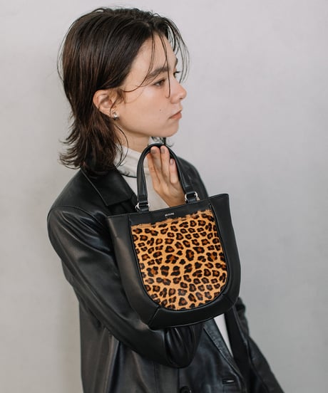 【B-25346】BEAURE Calf Hair Combination Pocket トート Bag