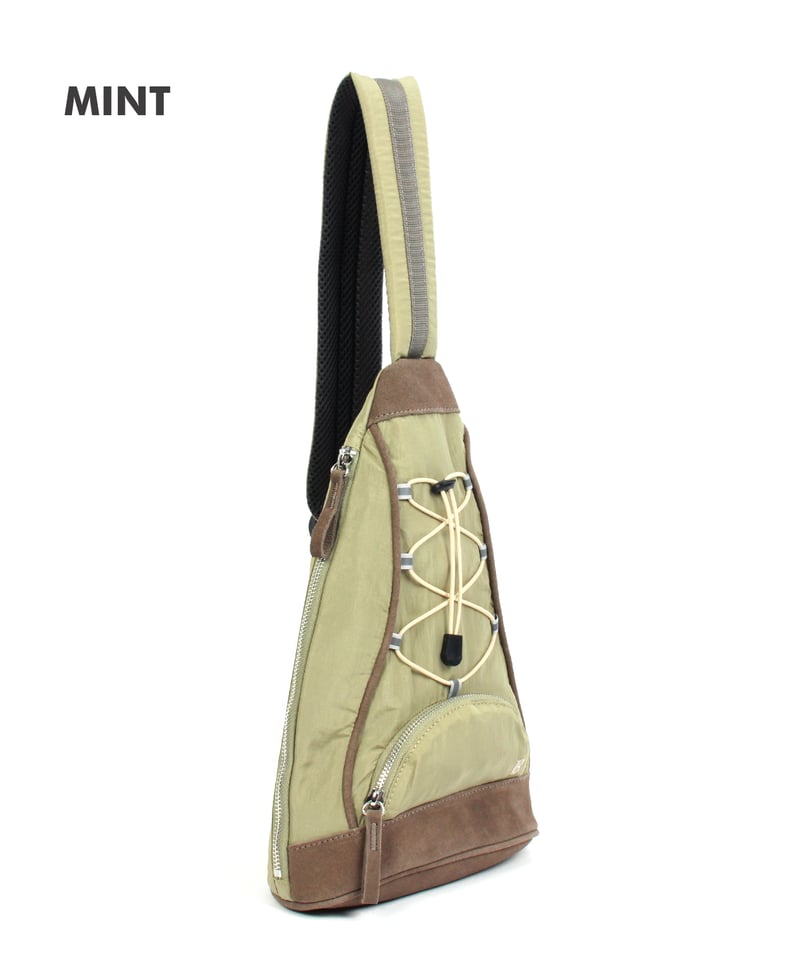 B-24351】BEAURE スエード コンビ ナイロン クロスボディバッグ | BEAUR