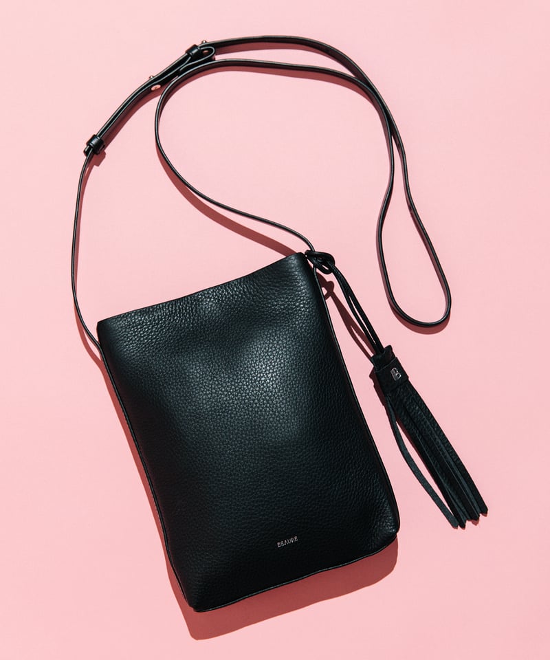 B-23416】BEAURE カウレザー 薄マチシンプルショルダー | BEAURE OFF 