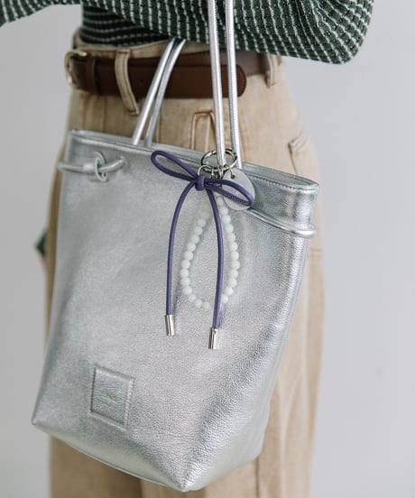 【B-25302】BEAURE Leather Ribbon Pearl チャーム