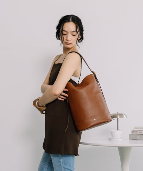 【B-25328】BEAURE Design Buckle Bucket ショルダー Bag