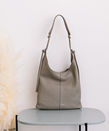 【B-25318】BEAURE Vertical ショルダー Bag