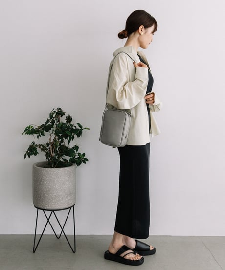 【B-26131】BEAURE 縦型 ミニ ショルダー Bag
