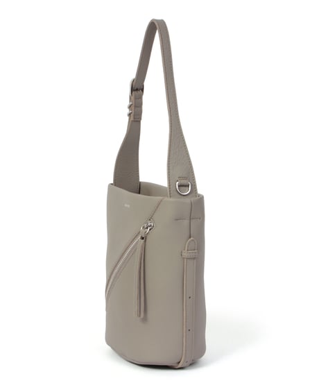 【B-26114】 BEAURE ジップアクセント ショルダー