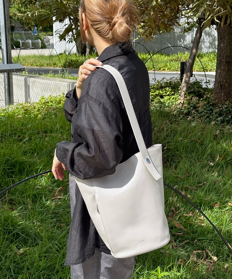 【Beau're】＜別注＞ミニサイズ カウレザー 2デザイン ハンドル シルバー 楽天市場】＊【10%OFFクーポン対象商品】【Beaure ビュレ ヴュレ