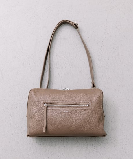 【B-25341】BEAURE Box Body Bag